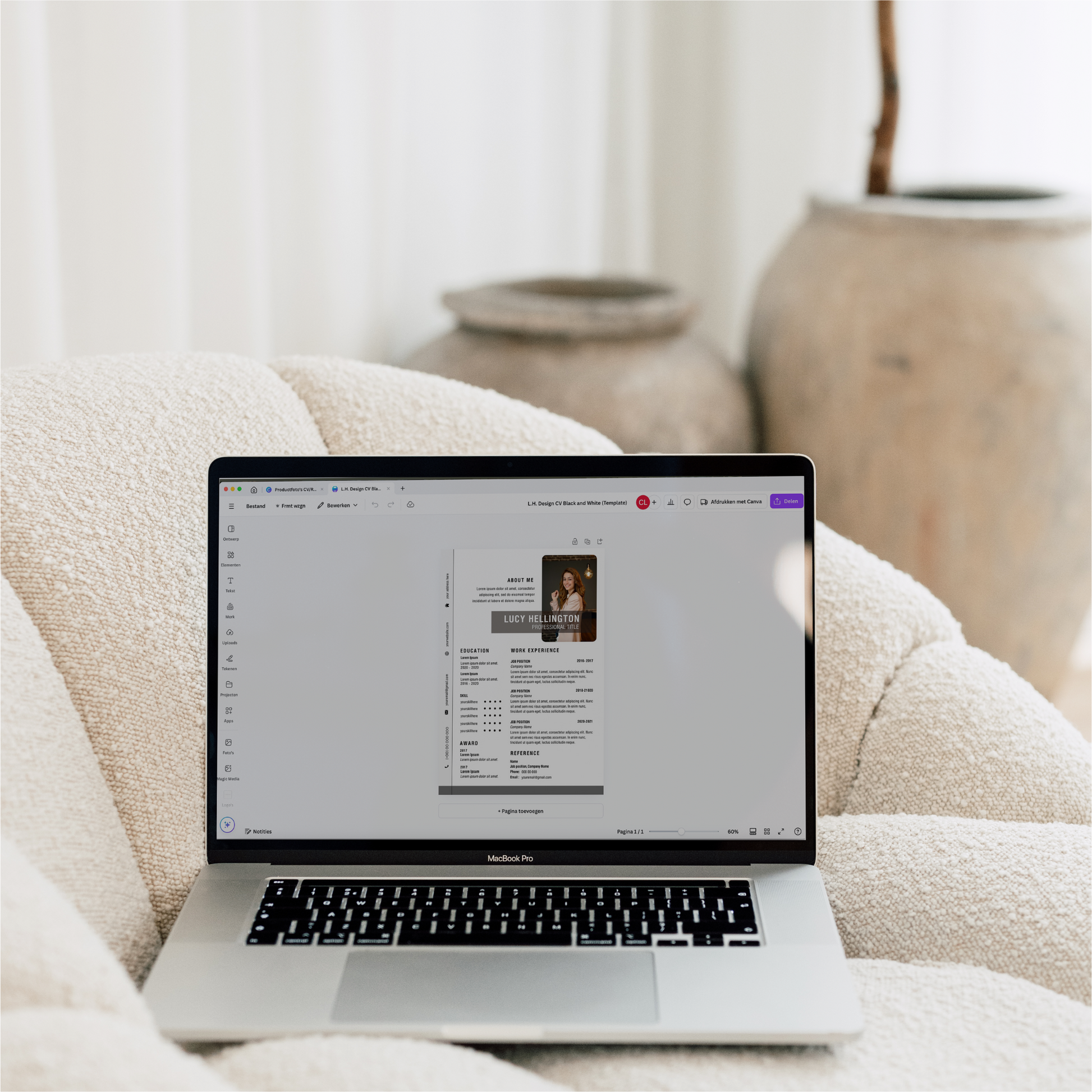 Digitaal aanpasbaar CV sjabloon voor carrière switch, strak design
