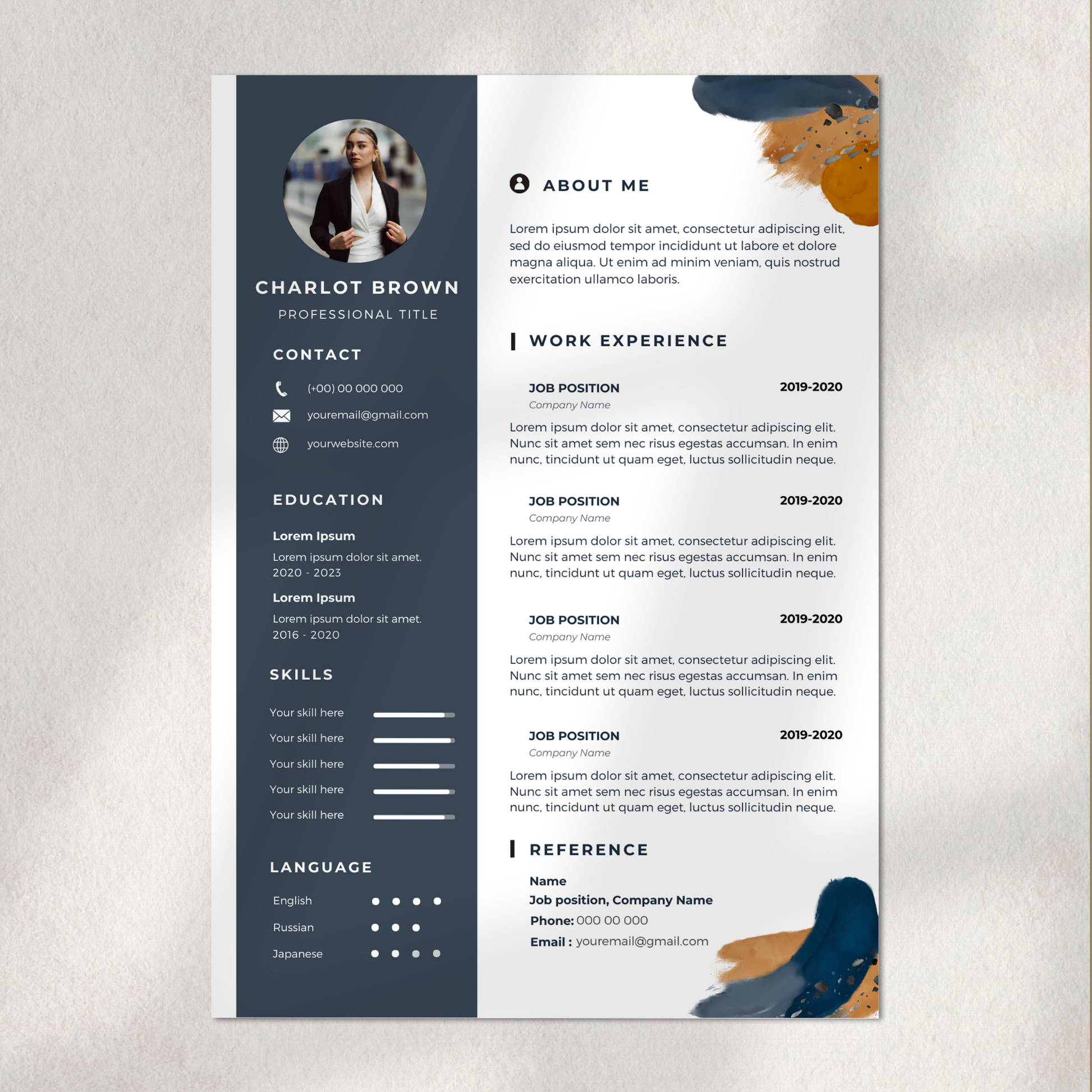 Aanpasbaar creatief CV template voor alle branches, beschikbaar in A4-formaat